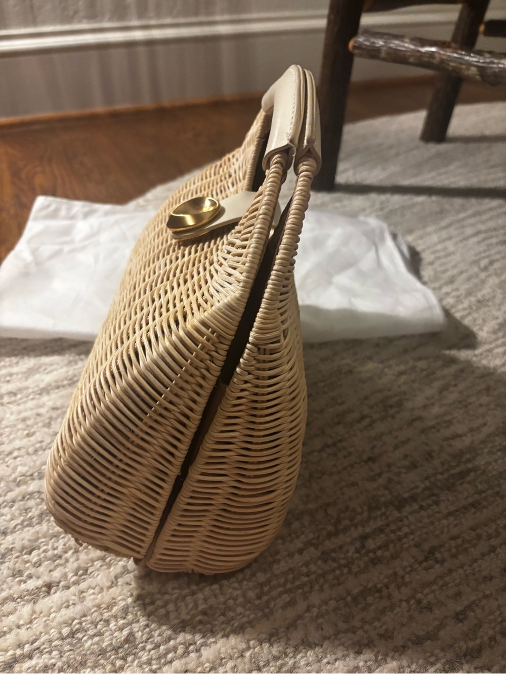 ANTONIO MELANI Cream-Trim Woven Satchel with Gold Accent - Picture 2 of 11